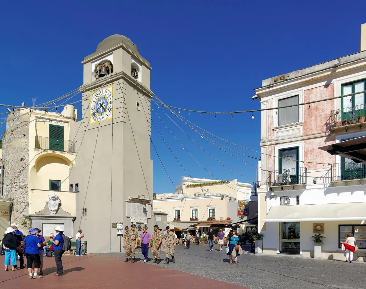 Dove dormire a Capri spendendo poco: strutture economiche 2026