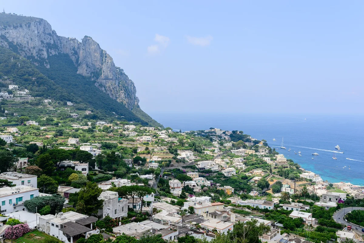 Dove mangiare a Capri spendendo poco: indirizzi veri e consigli pratici