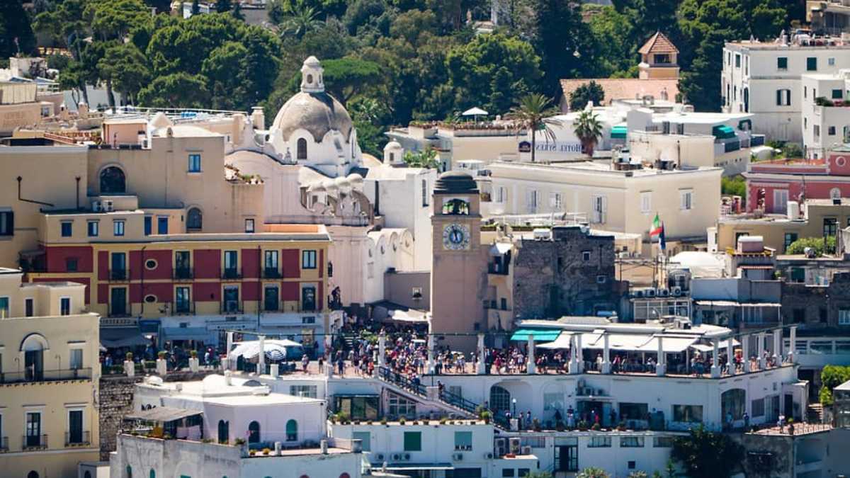 Capri slow: due giorni a piedi e in bus tra vicoli e belvederi nascosti